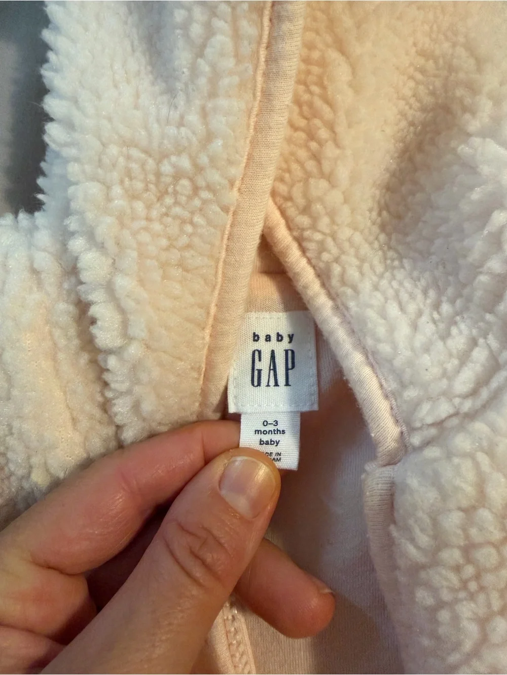 GAP baby 0-3 Cream Pink Sherpa Winter One-Piece Footed Romper